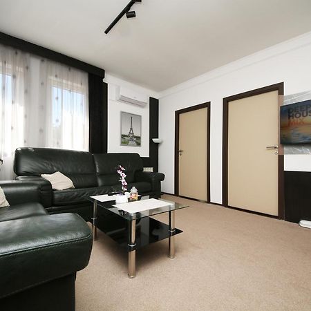 Citadela Suites - Free Parking サラエヴォ エクステリア 写真