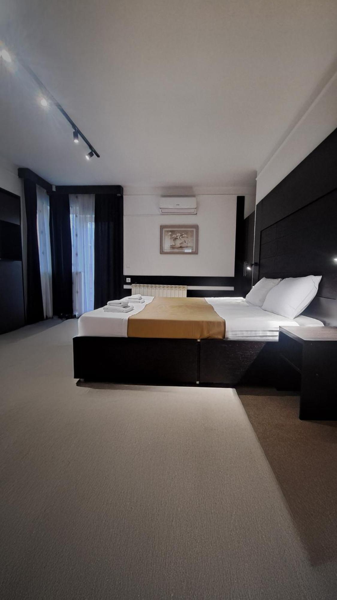 Citadela Suites - Free Parking サラエヴォ エクステリア 写真