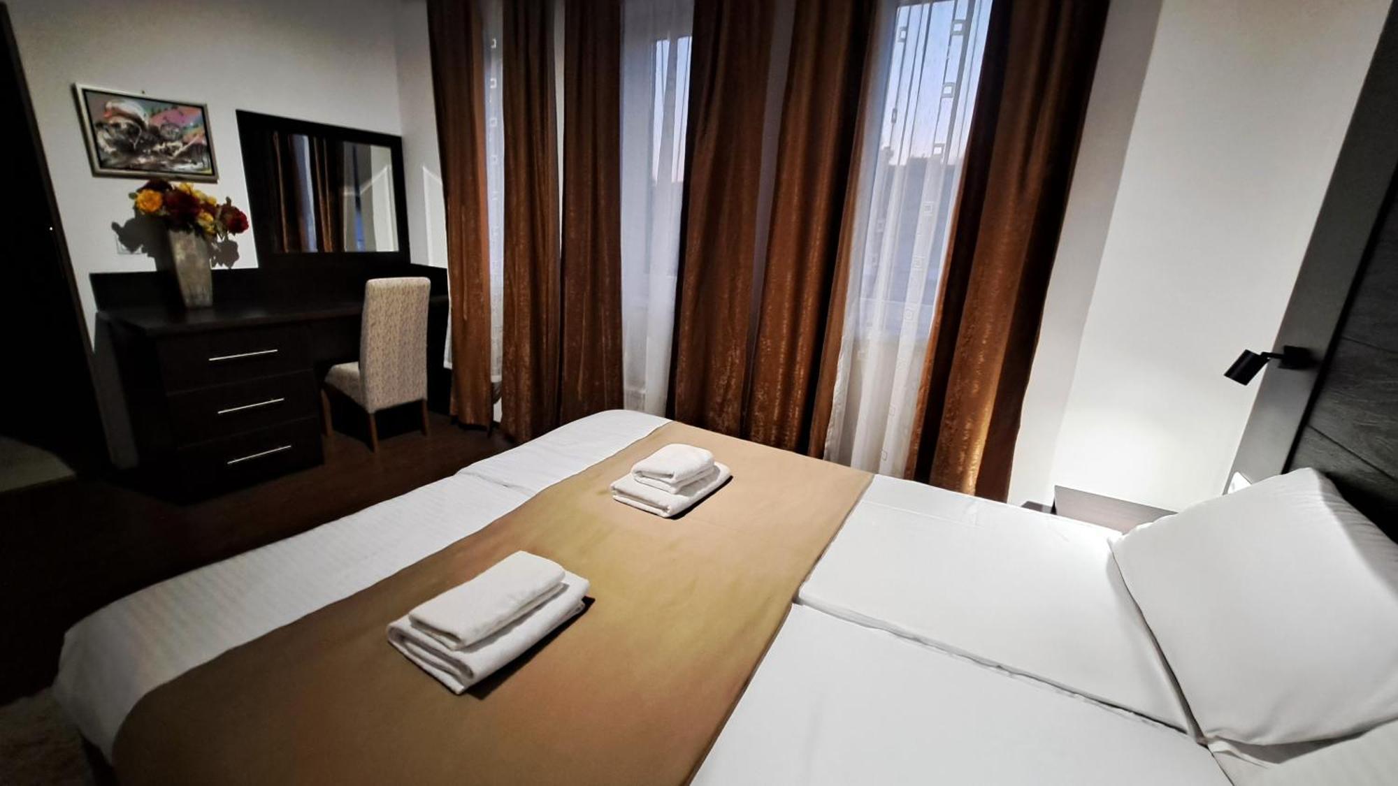 Citadela Suites - Free Parking サラエヴォ エクステリア 写真