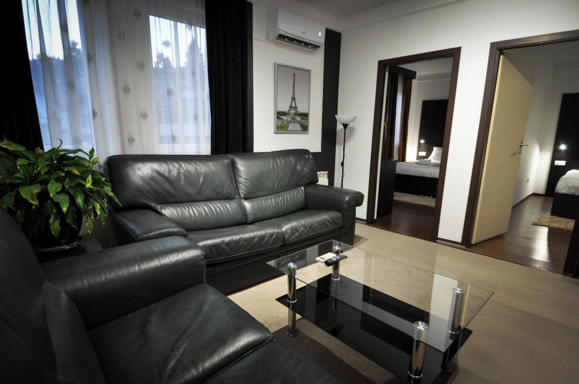 Citadela Suites - Free Parking サラエヴォ エクステリア 写真